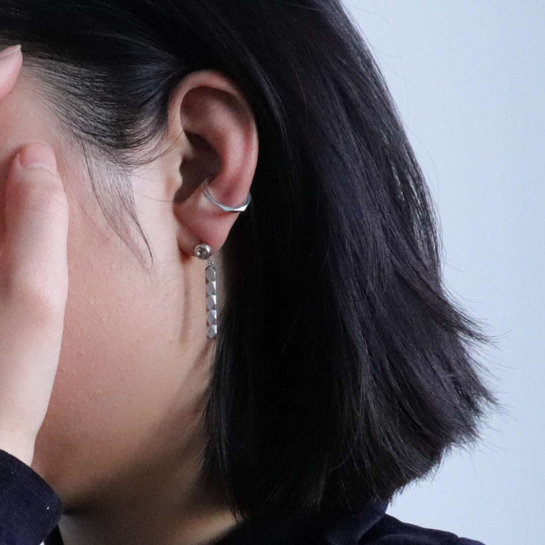 Rhombus ear cuff / Sterling silver