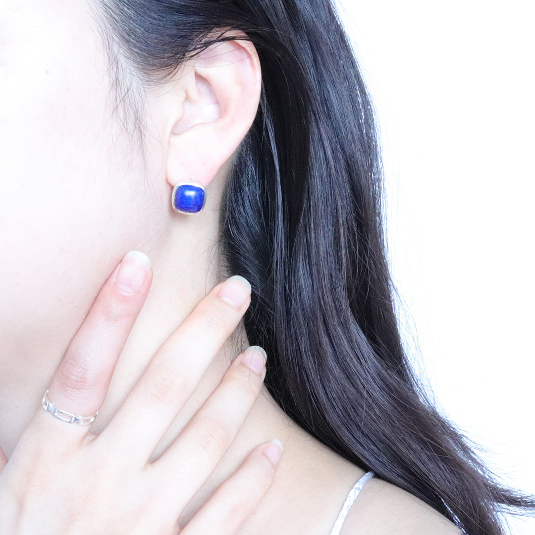 Square shape earrings/ Pt900【Lapis lazuli】