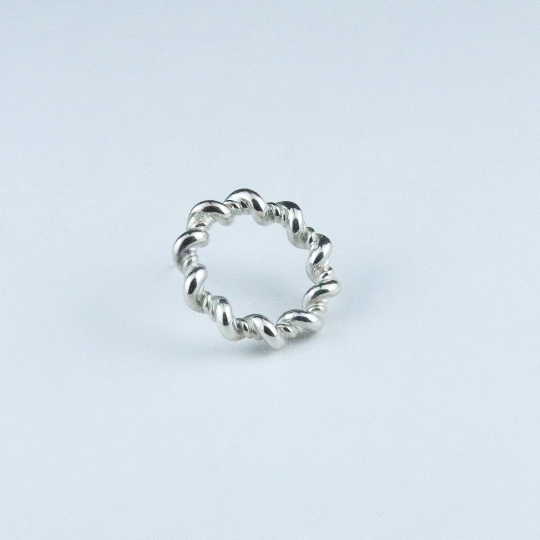 Shimenawa earrings / Sterling silver