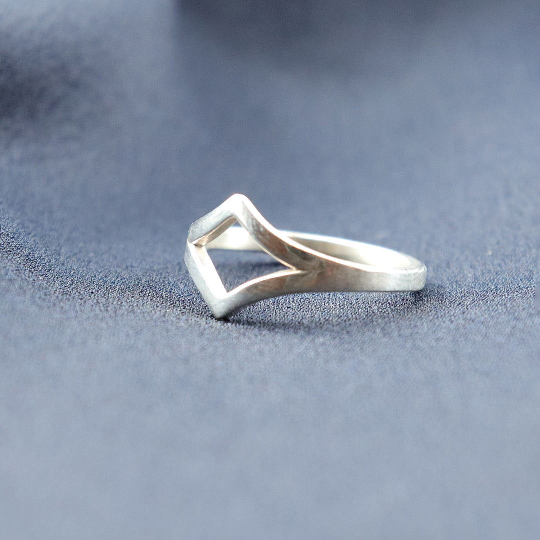 Open ring /  Sterling silver